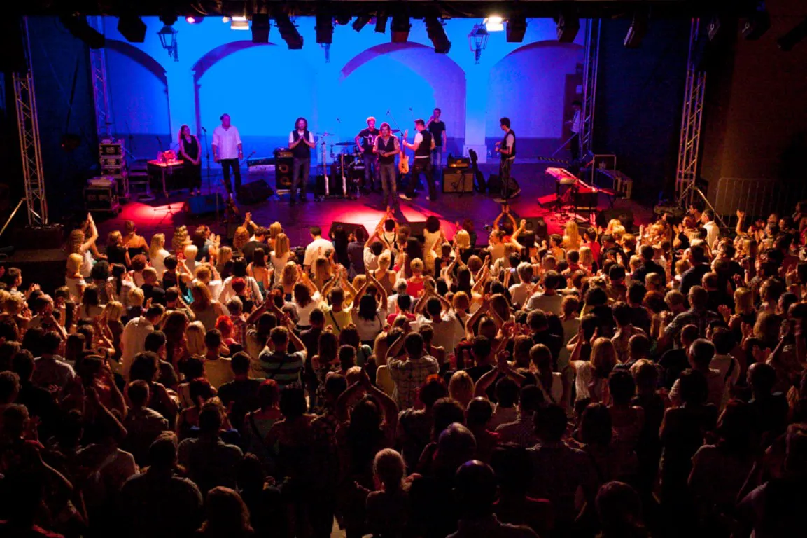 Letno gledali&scaron;če Khislstein